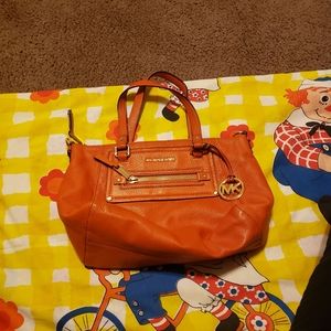 Micheal Kors Purse